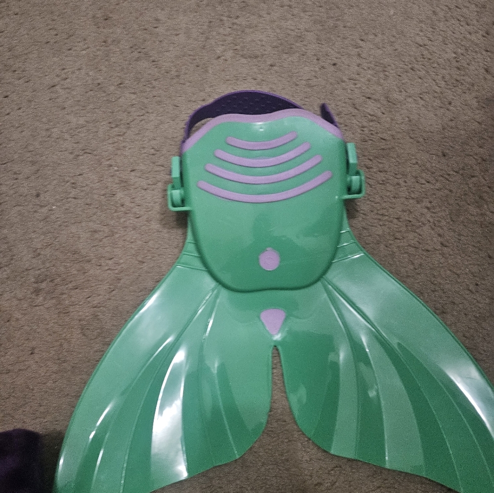 Mermaid flipper - Picture 3 of 3